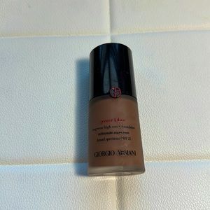 Giorgio armani power fabric foundation shade 11